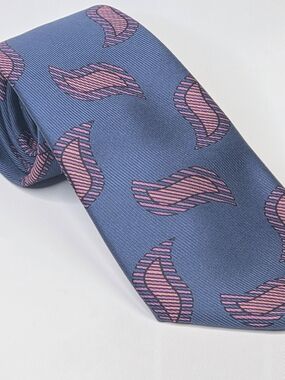 Turnbull & Asser Mens Navy Blue 100% Silk Tie with Pink Paisley Motif 3.5"x57.5"